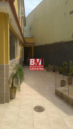 Imagem Casa com 5 Quartos à Venda, 240 m² em Irajá - Rio De Janeiro