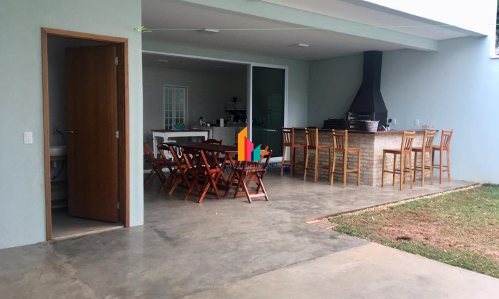 Imagem Casa com 3 Quartos à Venda, 318 m² em Bairro Jardim Promeca - Várzea Paulista Imagem Casa com 3 Quartos à Venda, 318 m² em Bairro Jardim Promeca - Várzea Paulista