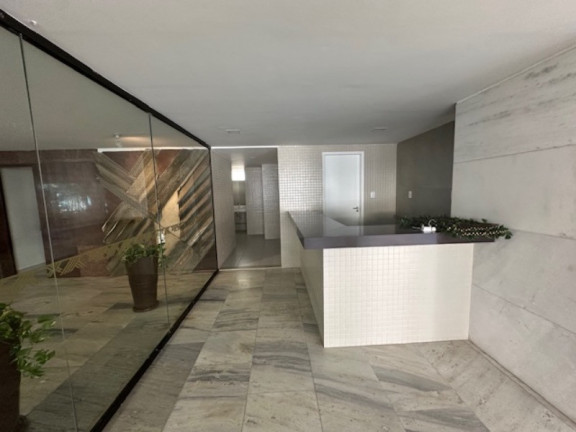 Imagem Imóvel com 4 Quartos à Venda, 225 m² em Barra - Salvador Imagem Imóvel com 4 Quartos à Venda, 225 m² em Barra - Salvador