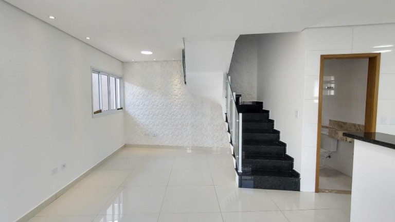 Imagem Casa com 3 Quartos à Venda, 100 m² em Guilhermina - Praia Grande Imagem Casa com 3 Quartos à Venda, 100 m² em Guilhermina - Praia Grande
