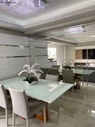 Imagem Imóvel com 3 Quartos à Venda, 94 m² em Jardim Europa - Porto Alegre Imagem Imóvel com 3 Quartos à Venda, 94 m² em Jardim Europa - Porto Alegre