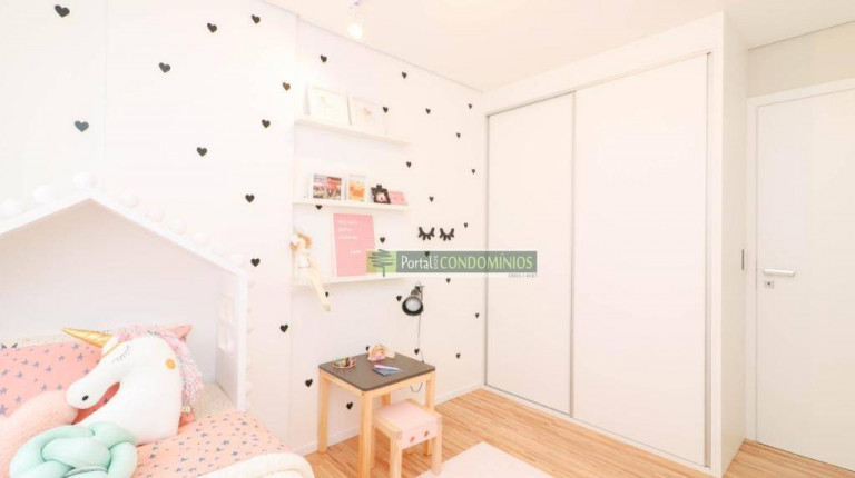 Imagem Apartamento com 2 Quartos à Venda, 72 m² em Cabral - Curitiba