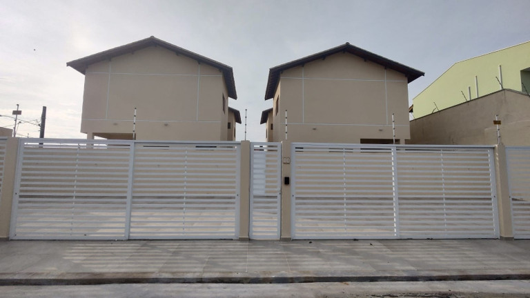 Imagem Imóvel com 3 Quartos à Venda, 87 m² em Balneário Tupy - Itanhaém Imagem Imóvel com 3 Quartos à Venda, 87 m² em Balneário Tupy - Itanhaém