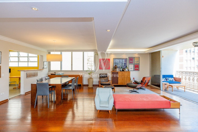 Imagem Apartamento com 3 Quartos à Venda, 335 m² em Itaim Bibi - São Paulo Imagem Apartamento com 3 Quartos à Venda, 335 m² em Itaim Bibi - São Paulo