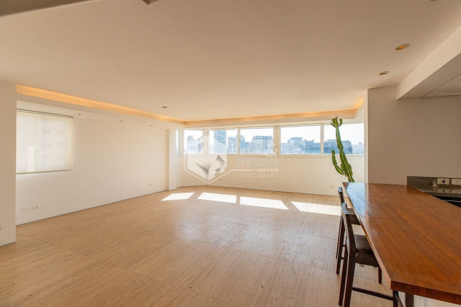 Imagem Imóvel com 2 Quartos à Venda, 182 m² em Vila Nova Conceição - São Paulo Imagem Imóvel com 2 Quartos à Venda, 182 m² em Vila Nova Conceição - São Paulo