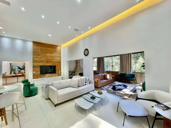 Imagem Casa com 4 Quartos à Venda, 1.400 m² em Chácara Dos Lagos - Carapicuíba Imagem Casa com 4 Quartos à Venda, 1.400 m² em Chácara Dos Lagos - Carapicuíba