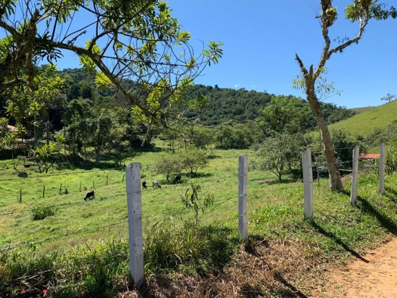 Imagem Chácara com 3 Quartos à Venda, 300 m² em Bom Sucesso - São José Dos Campos