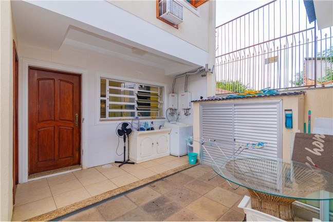 Imagem Casa com 3 Quartos à Venda, em Jardim Planalto - Porto Alegre Imagem Casa com 3 Quartos à Venda, em Jardim Planalto - Porto Alegre