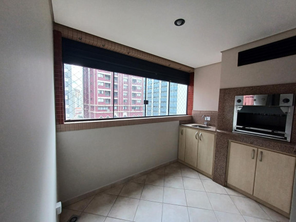 Imagem Apartamento com 3 Quartos para Alugar, 133 m² em Batel - Curitiba Imagem Apartamento com 3 Quartos para Alugar, 133 m² em Batel - Curitiba