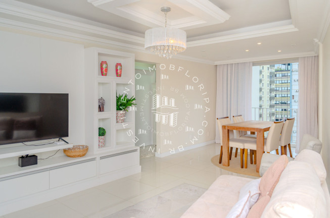 Apartamento com 3 Quartos à Venda, 89 m² em Centro - Florianópolis