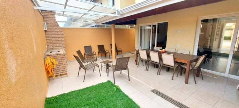 Imagem Casa com 4 Quartos à Venda, 230 m² em Peruíbe Imagem Casa com 4 Quartos à Venda, 230 m² em Peruíbe