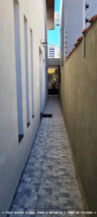 Imagem Casa com 4 Quartos à Venda, 329 m² em Centro - Taubaté Imagem Casa com 4 Quartos à Venda, 329 m² em Centro - Taubaté