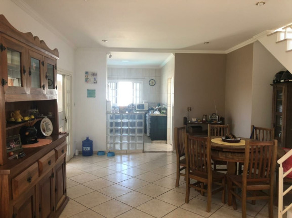 Imagem Sobrado com 3 Quartos à Venda, 149 m² em Centro - Porangaba