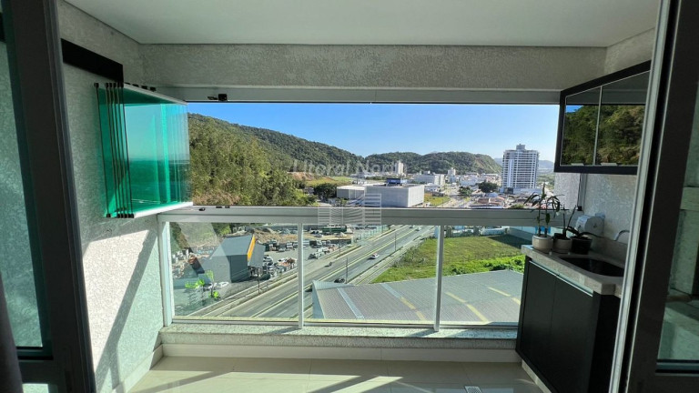 Imagem Apartamento com 2 Quartos à Venda, 67 m² em Ressacada - Itajaí