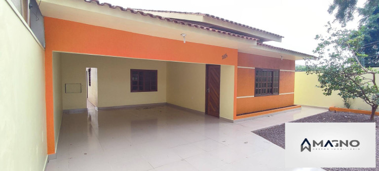 Imagem Casa com 3 Quartos à Venda, 131 m² em Coqueiral - Cascavel