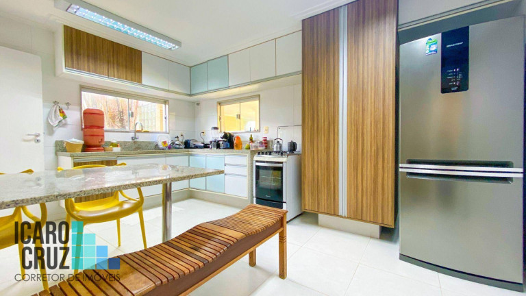 Imagem Casa com 4 Quartos à Venda, 210 m² em Buraquinho - Lauro De Freitas