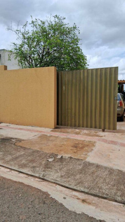 Casa com 2 Quartos para Alugar, 100 m² em Colinas - Londrina