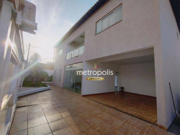 Imagem Sobrado com 6 Quartos à Venda, 339 m² em Centro - Getulina