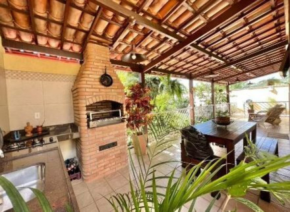 Imagem Casa com 3 Quartos à Venda, 320 m² em Castelo - Belo Horizonte Imagem Casa com 3 Quartos à Venda, 320 m² em Castelo - Belo Horizonte