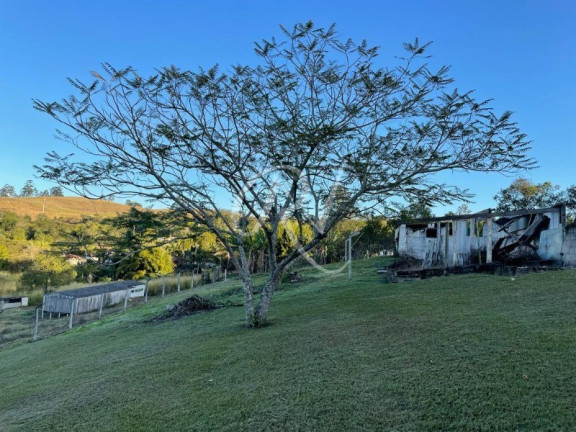 Imagem Imóvel com 4 Quartos à Venda, em Chácaras Rurais Guararema - Jacareí Imagem Imóvel com 4 Quartos à Venda, em Chácaras Rurais Guararema - Jacareí