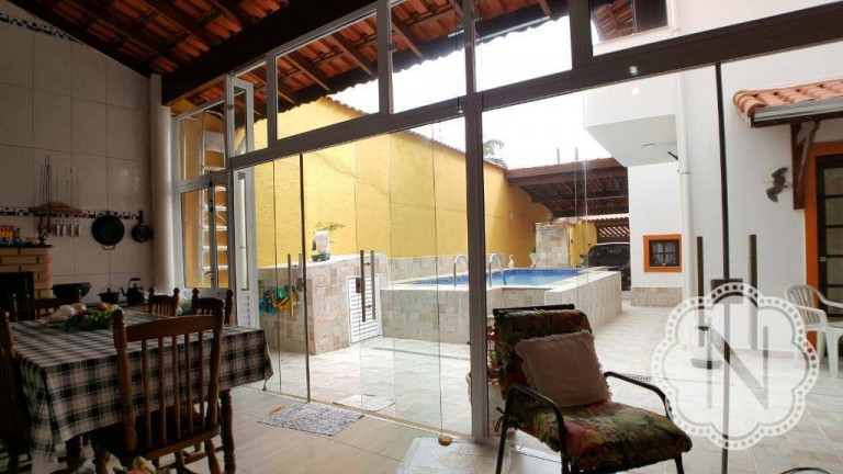 Imagem Sobrado com 5 Quartos à Venda, 164 m² em Satélite - Itanhaém Imagem Sobrado com 5 Quartos à Venda, 164 m² em Satélite - Itanhaém