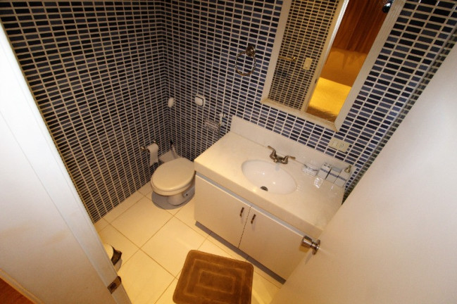 Imagem Apartamento com 3 Quartos à Venda, 110 m² em Leme - Rio De Janeiro Imagem Apartamento com 3 Quartos à Venda, 110 m² em Leme - Rio De Janeiro
