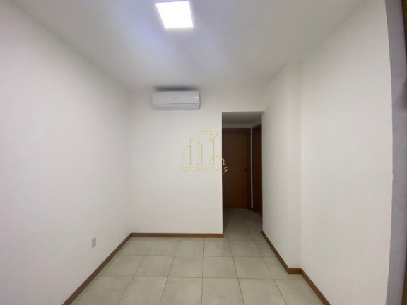 Imagem Imóvel com 2 Quartos à Venda, 70 m² em Pituaçu - Salvador Imagem Imóvel com 2 Quartos à Venda, 70 m² em Pituaçu - Salvador