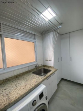 Imagem Imóvel com 3 Quartos à Venda, 94 m² em Jardim Europa - Porto Alegre Imagem Imóvel com 3 Quartos à Venda, 94 m² em Jardim Europa - Porto Alegre