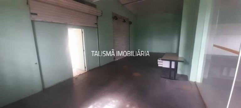 Imagem Galpão para Alugar, 350 m² em Tingidor - Embu Das Artes