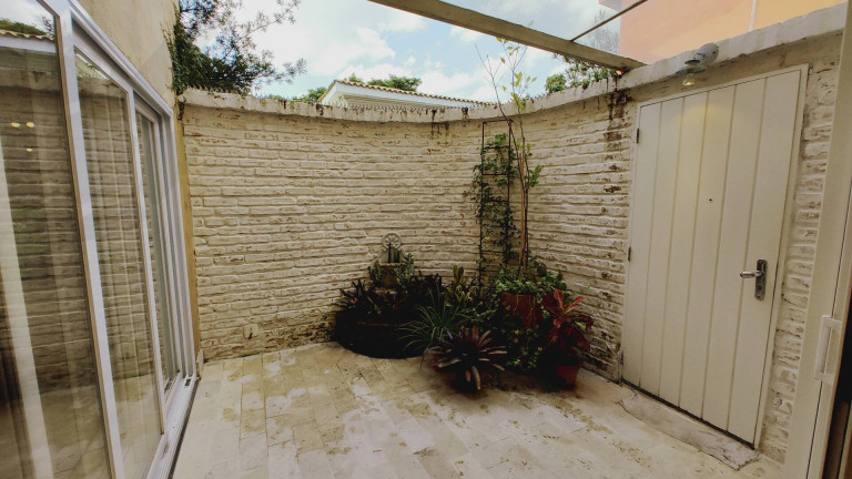 Imagem Casa com 3 Quartos à Venda, 160 m² em Vila Nova Conceição - São Paulo Imagem Casa com 3 Quartos à Venda, 160 m² em Vila Nova Conceição - São Paulo