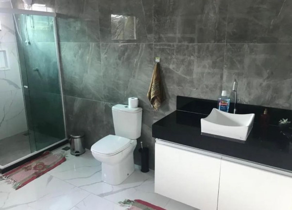 Imagem Casa com 3 Quartos à Venda, 300 m² em Vila De Abrantes - Camaçari Imagem Casa com 3 Quartos à Venda, 300 m² em Vila De Abrantes - Camaçari