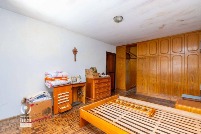 Imagem Casa com 4 Quartos à Venda, 377 m² em Capão Da Imbuia - Curitiba
