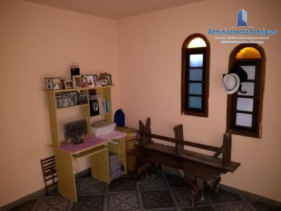 Imagem Kitnet com 1 Quarto para Alugar, em Santa Barbara - Niterói Imagem Kitnet com 1 Quarto para Alugar, em Santa Barbara - Niterói