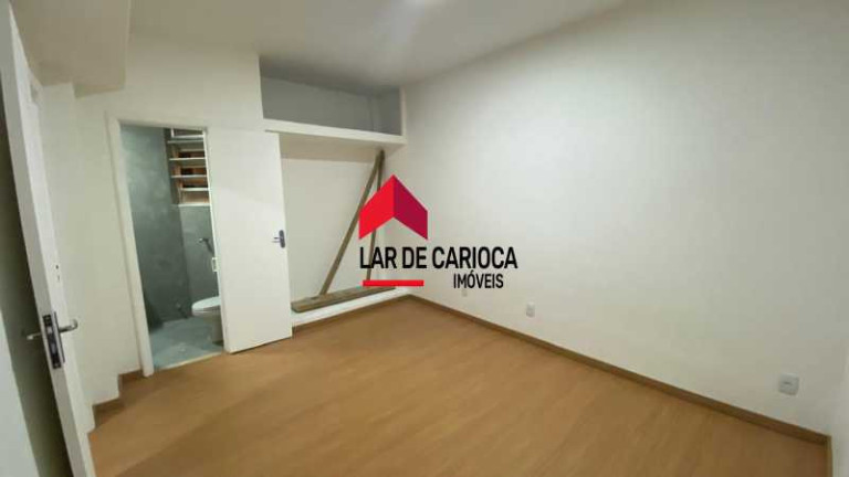 Imagem Apartamento com 1 Quarto à Venda, 65 m² em Copacabana - Rio De Janeiro Imagem Apartamento com 1 Quarto à Venda, 65 m² em Copacabana - Rio De Janeiro