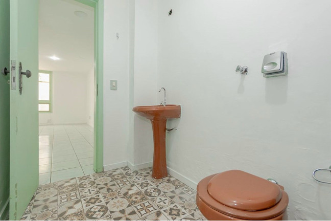 Imagem Apartamento com 1 Quarto à Venda, 46 m² em Menino Deus - Porto Alegre Imagem Apartamento com 1 Quarto à Venda, 46 m² em Menino Deus - Porto Alegre
