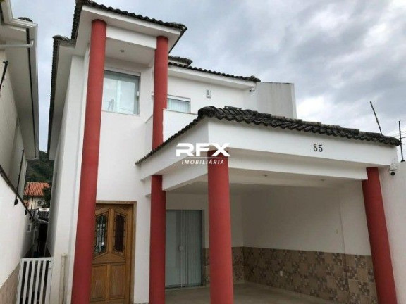 Casa com 3 Quartos à Venda, 167 m² em Piratininga - Niterói