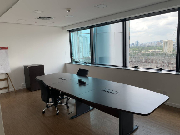 Sala Comercial para Alugar, 589 m² em Cidade Monções - São Paulo