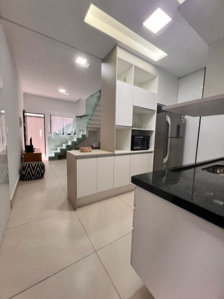 Imagem Casa com 2 Quartos à Venda, 54 m² em Caiçara - Praia Grande Imagem Casa com 2 Quartos à Venda, 54 m² em Caiçara - Praia Grande