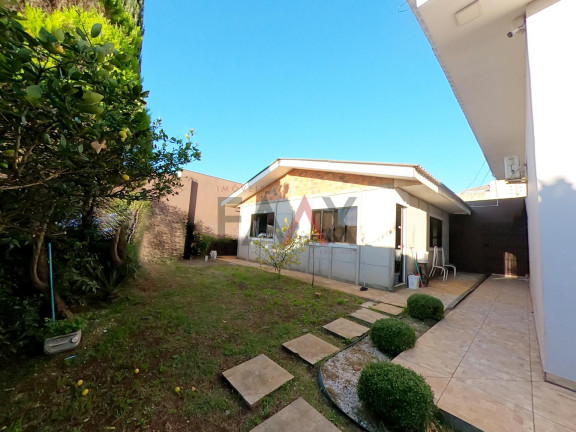 Imagem Casa com 2 Quartos à Venda, 200 m² em Alto Da Xv - Guarapuava Imagem Casa com 2 Quartos à Venda, 200 m² em Alto Da Xv - Guarapuava