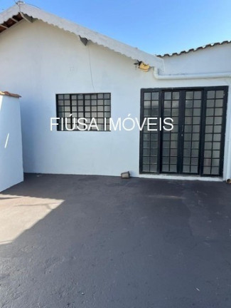 Imagem Casa com 3 Quartos à Venda, em Quintino Facci Ii - Ribeirão Preto Imagem Casa com 3 Quartos à Venda, em Quintino Facci Ii - Ribeirão Preto