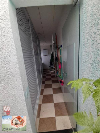 Imagem Casa com 4 Quartos à Venda, 117 m² em Jardim Utinga - Santo André Imagem Casa com 4 Quartos à Venda, 117 m² em Jardim Utinga - Santo André