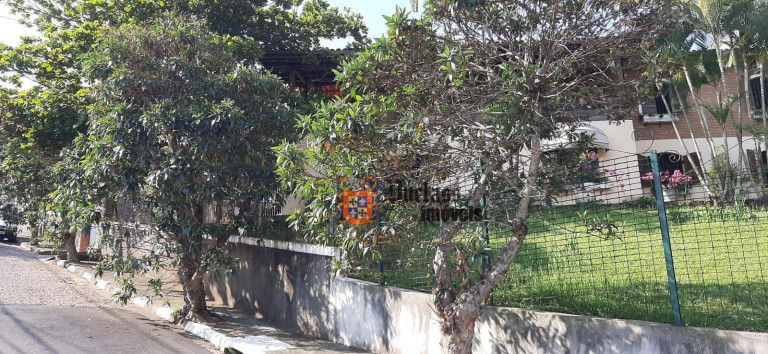 Imagem Sobrado com 5 Quartos à Venda, 475 m² em Cidade Satélite - Atibaia