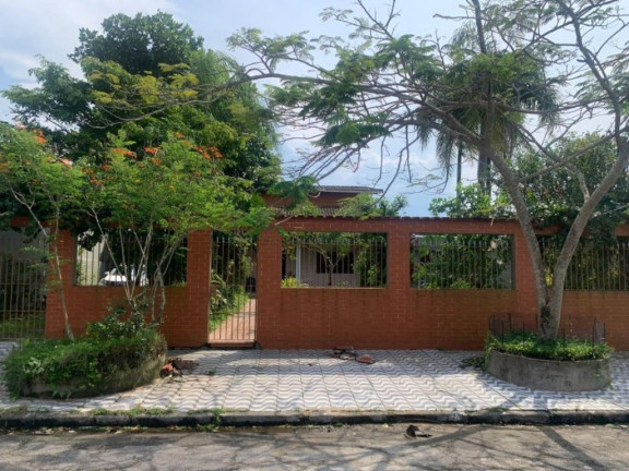 Imagem Casa com 4 Quartos à Venda, 147 m² em Solemar - Praia Grande Imagem Casa com 4 Quartos à Venda, 147 m² em Solemar - Praia Grande