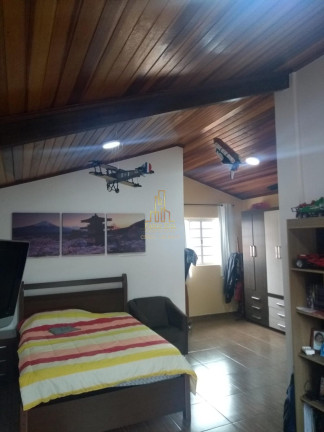 Imagem Sobrado com 4 Quartos à Venda, 221 m² em Centro Alto - Ribeirão Pires Imagem Sobrado com 4 Quartos à Venda, 221 m² em Centro Alto - Ribeirão Pires
