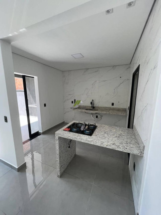 Imagem Imóvel com 2 Quartos à Venda, 75 m²