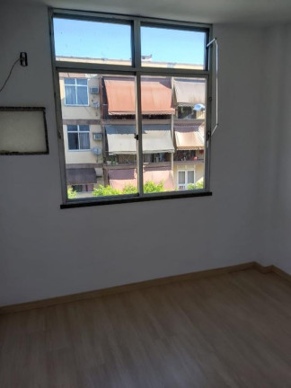 Imagem Imóvel com 2 Quartos à Venda, 25 m² em Campo Grande - Rio De Janeiro Imagem Imóvel com 2 Quartos à Venda, 25 m² em Campo Grande - Rio De Janeiro