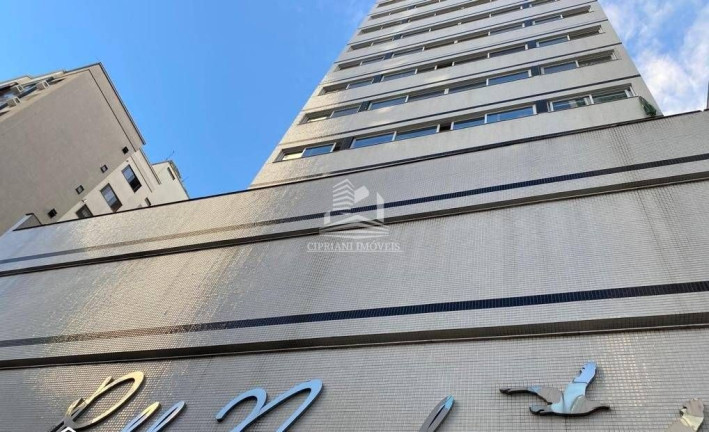 Imagem Apartamento com 3 Quartos à Venda,  em Centro - Balneário Camboriú