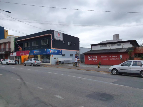 Imagem Imóvel com 3 Quartos à Venda, 360 m² em Centro - Guaramirim Imagem Imóvel com 3 Quartos à Venda, 360 m² em Centro - Guaramirim