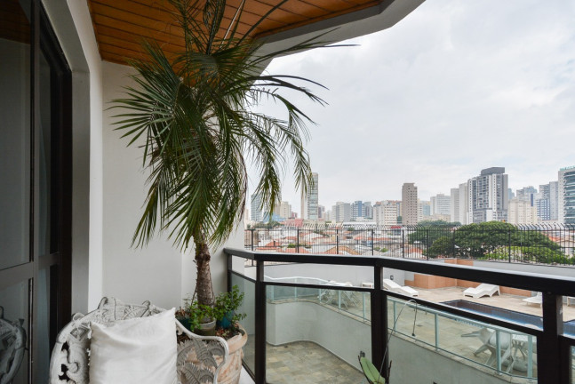 Imagem Apartamento com 3 Quartos à Venda, 144 m² em Mirandópolis - São Paulo