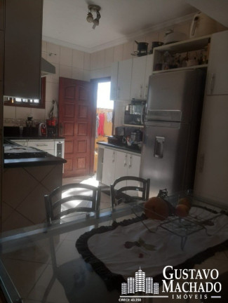 Imagem Casa com 3 Quartos à Venda, 150 m² em Vila Rica - Volta Redonda Imagem Casa com 3 Quartos à Venda, 150 m² em Vila Rica - Volta Redonda